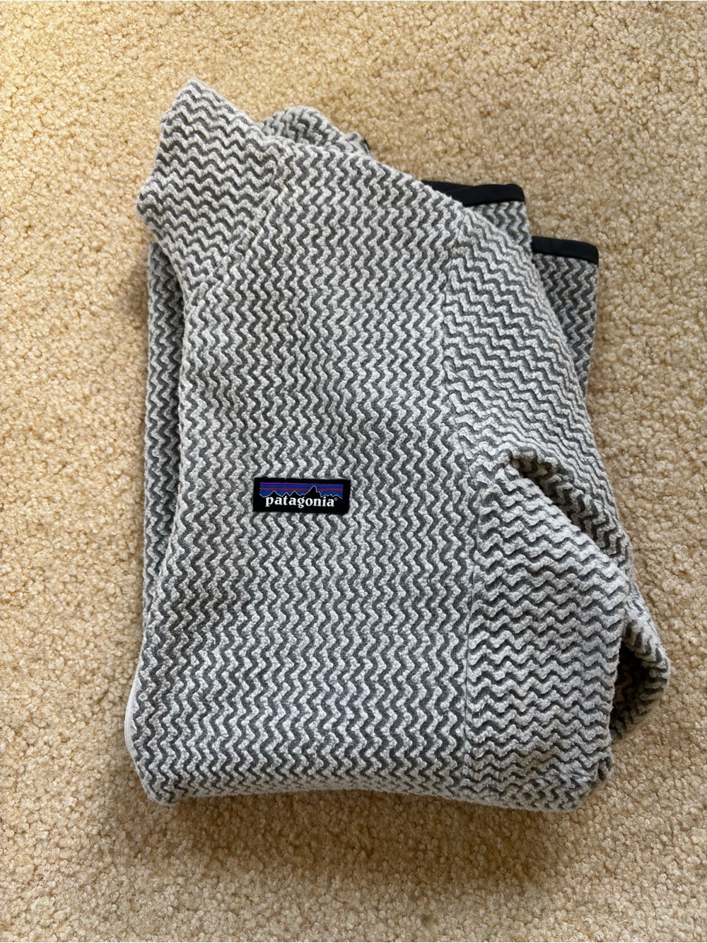 R1 Air Fleece Zip-Neck